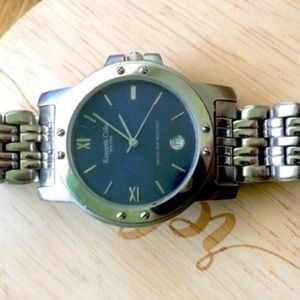 Firm Kenneth Cole New York Silve Brace Watch